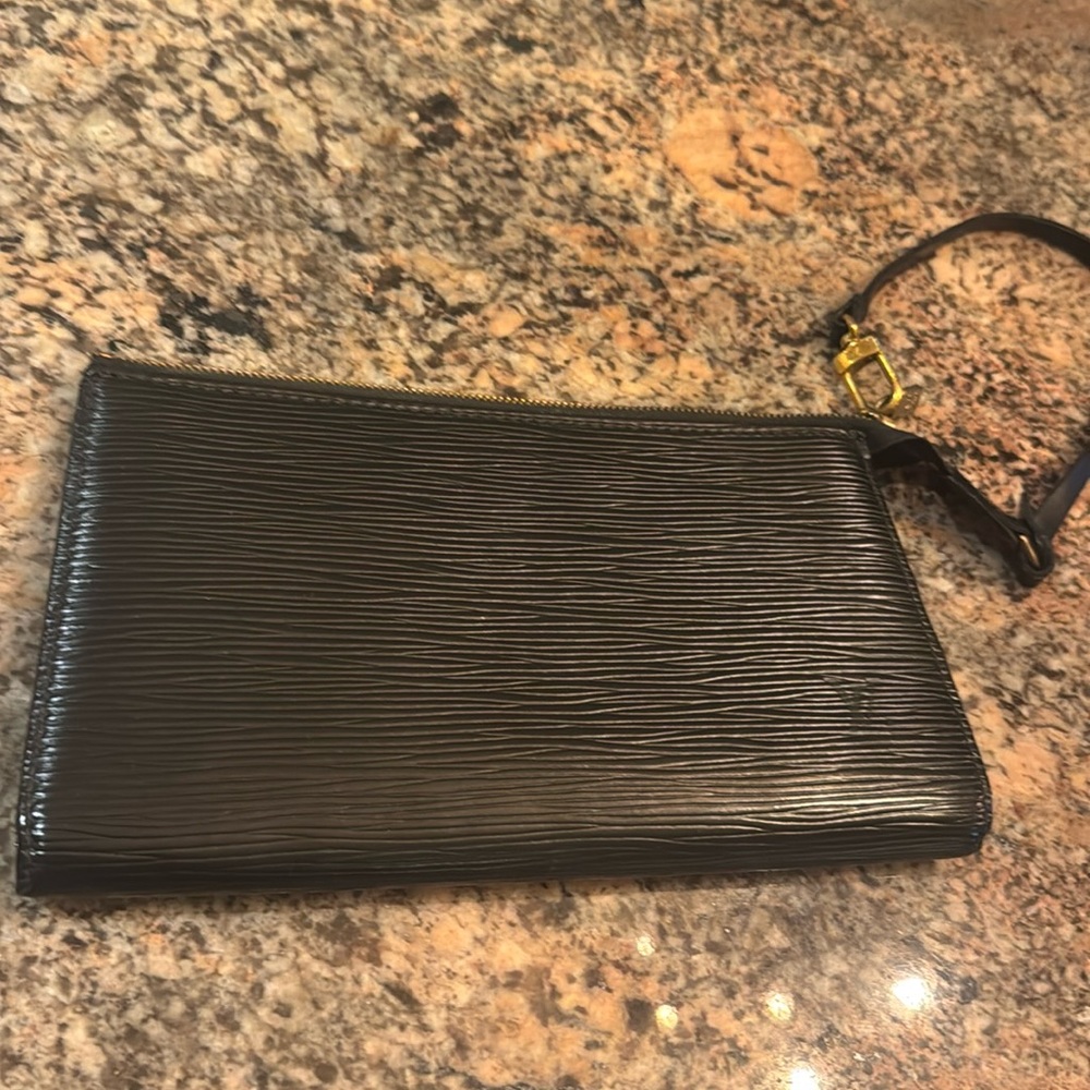 Louis Vuitton Wrislet